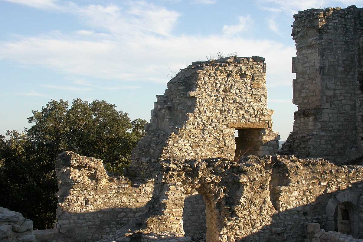 Ruines du Château de Thouzon