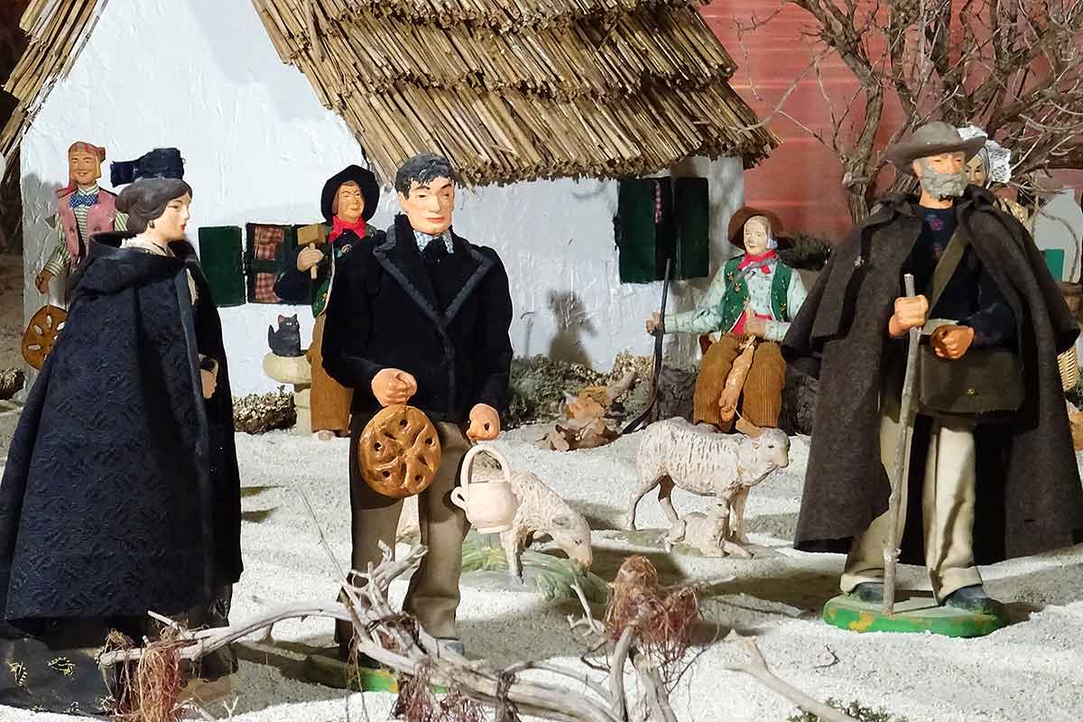 Crèche de Noël de la Confrérie des Gardians à Arles