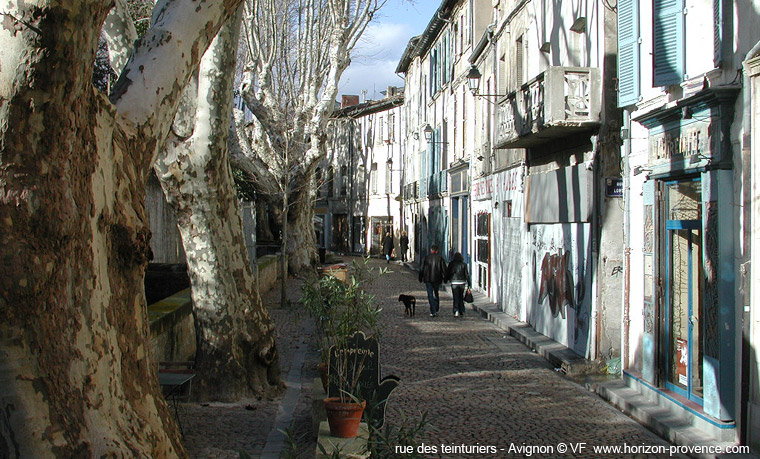 rue des teinturiers en Avignon