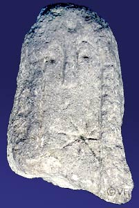 stèle anthropomorphe, musée Calvet , Avignon © VF 